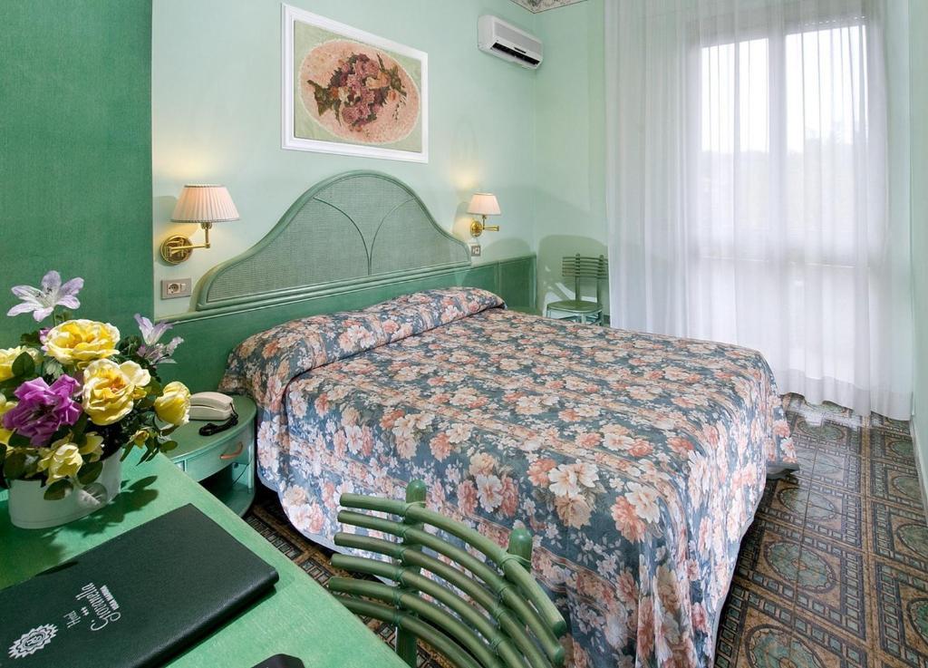 Hotel Giovanella Bellaria-Igea Marina Esterno foto
