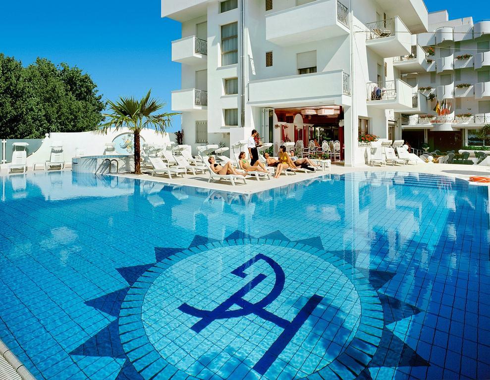 Hotel Giovanella Bellaria-Igea Marina Esterno foto